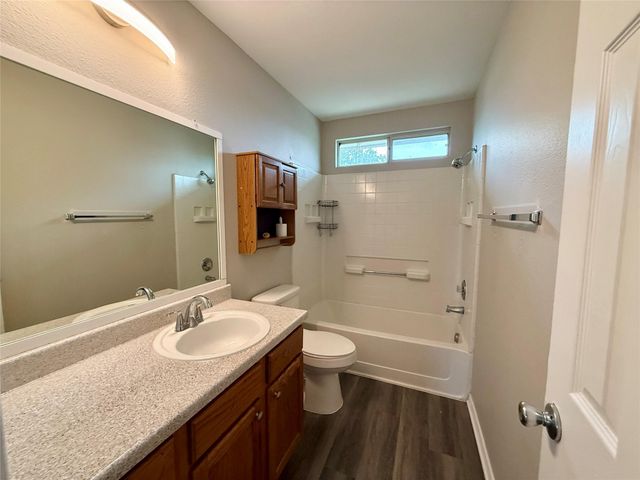 17212 Hamilton Point CIR, Manor, TX 78653