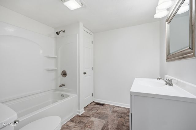 2310 Bay Street, Bristol, TN 37620