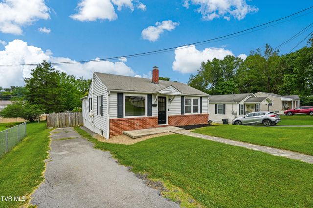 2310 Bay Street, Bristol, TN 37620