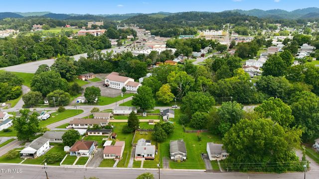 2310 Bay Street, Bristol, TN 37620