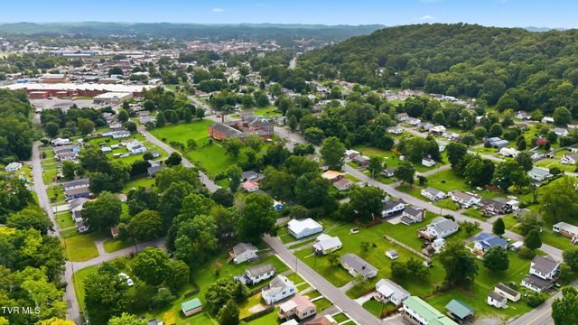 2310 Bay Street, Bristol, TN 37620