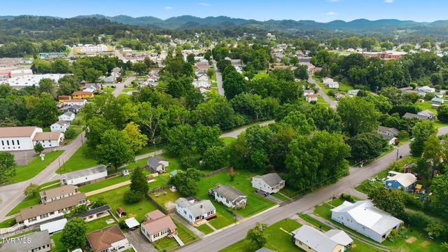 2310 Bay Street, Bristol, TN 37620