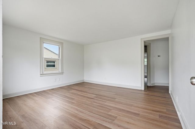 2310 Bay Street, Bristol, TN 37620