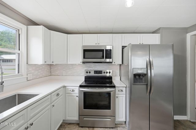 2310 Bay Street, Bristol, TN 37620