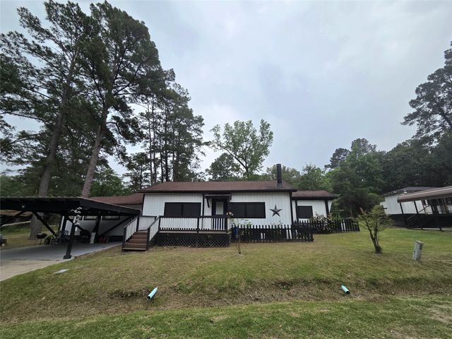 38 E Whippoorwill Lane, Trinity, TX 75862