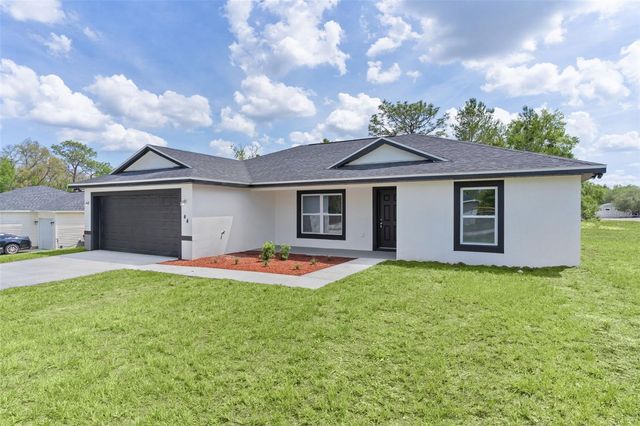 44 MALAUKA DRIVE, Ocklawaha, FL 32179