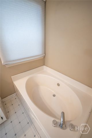 119 Spring Lake Drive, Athens, GA 30605