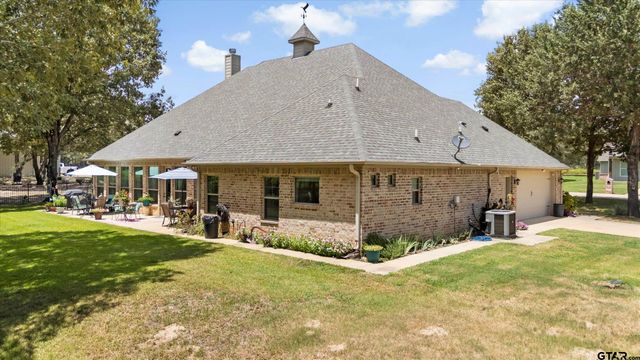 22828 Babes Landing, Lindale, TX 75771