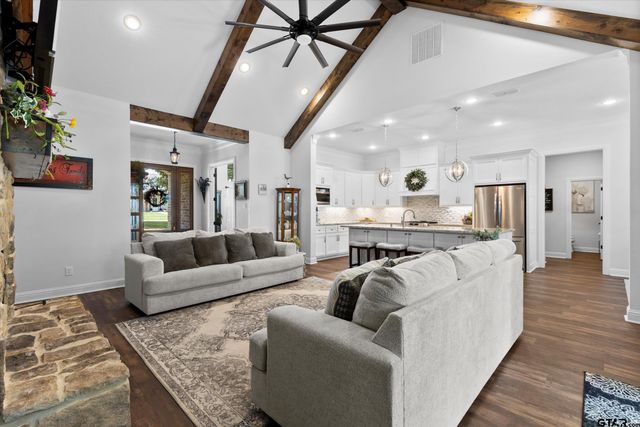 22828 Babes Landing, Lindale, TX 75771