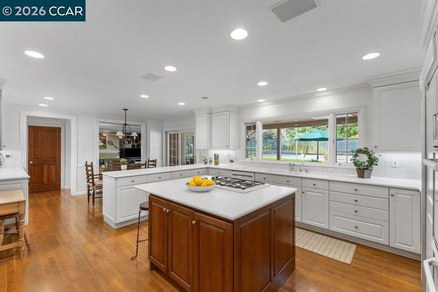 2255 Alameda Diablo, Diablo, CA 94528