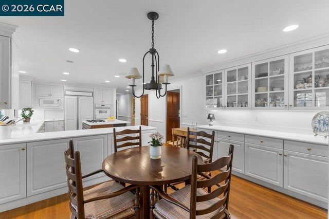 2255 Alameda Diablo, Diablo, CA 94528