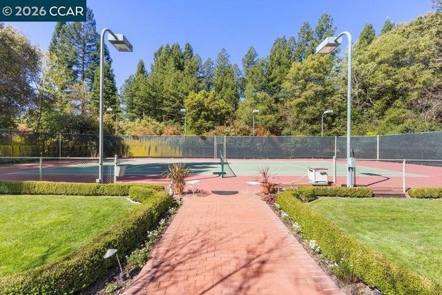 2255 Alameda Diablo, Diablo, CA 94528