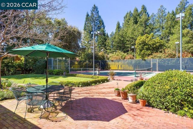 2255 Alameda Diablo, Diablo, CA 94528