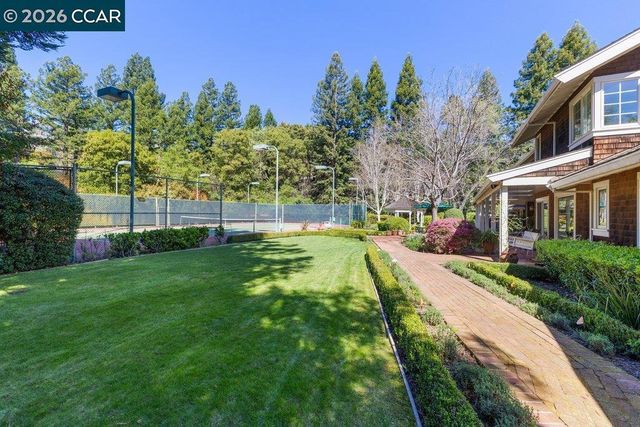 2255 Alameda Diablo, Diablo, CA 94528