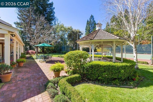 2255 Alameda Diablo, Diablo, CA 94528