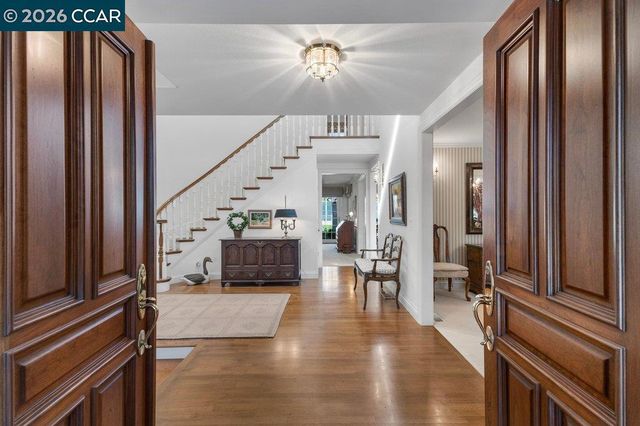 2255 Alameda Diablo, Diablo, CA 94528