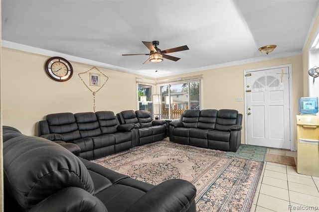 1579 Dulong Avenue, Madison Heights, MI 48071