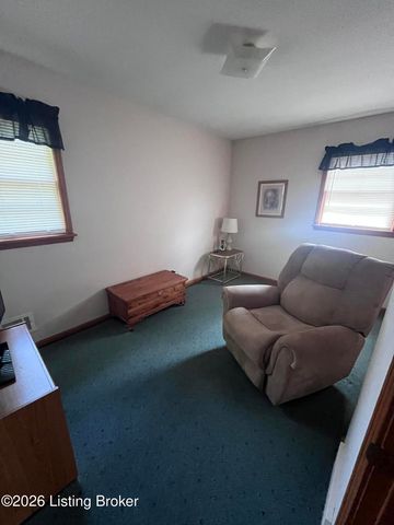 8005 Woodfern Way, Louisville, KY 40291