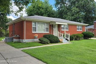 8005 Woodfern Way, Louisville, KY 40291