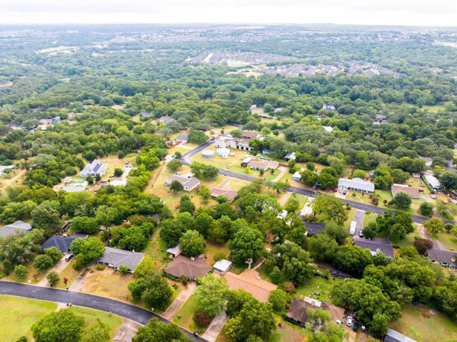 13004 Running Deer TRL, Manchaca, TX 78652