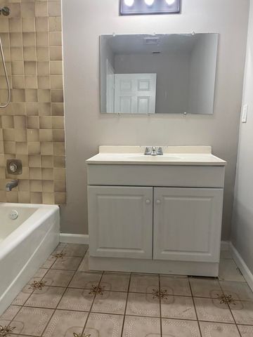 4714 Summit Villas, West Palm Beach, FL 33415