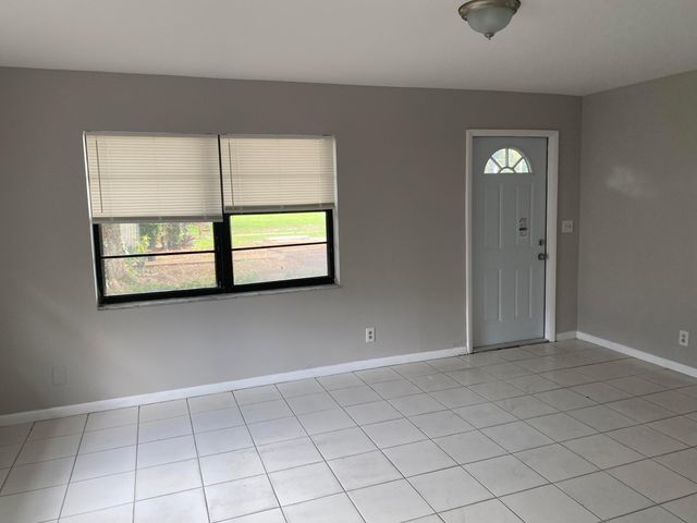 4714 Summit Villas, West Palm Beach, FL 33415