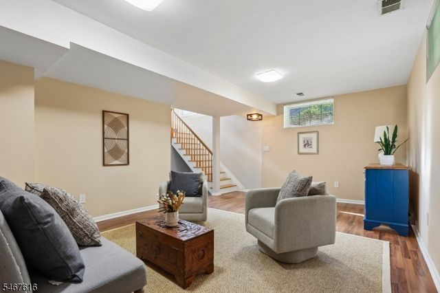 22 Dowitcher Ct, Wayne Twp., NJ 07470