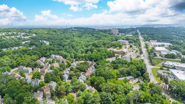 22 Dowitcher Ct, Wayne Twp., NJ 07470