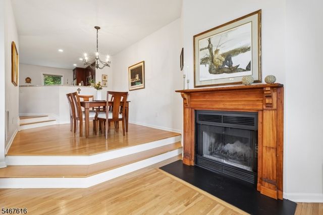 22 Dowitcher Ct, Wayne Twp., NJ 07470