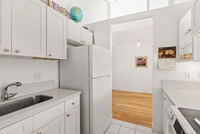 2376 Altisma Way K, Carlsbad, CA 92009