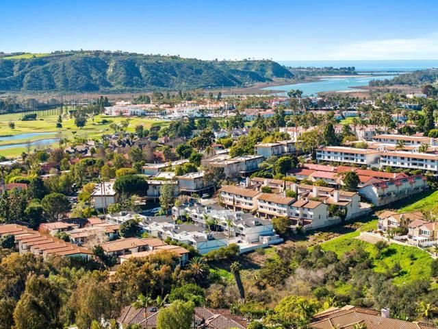 2376 Altisma Way K, Carlsbad, CA 92009