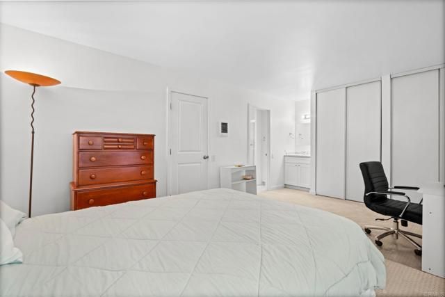 2376 Altisma Way K, Carlsbad, CA 92009