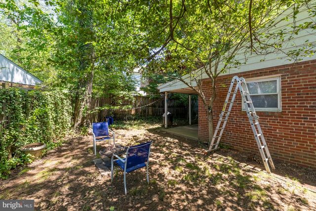 9201 BURLEY DR, Bethesda, MD 20817