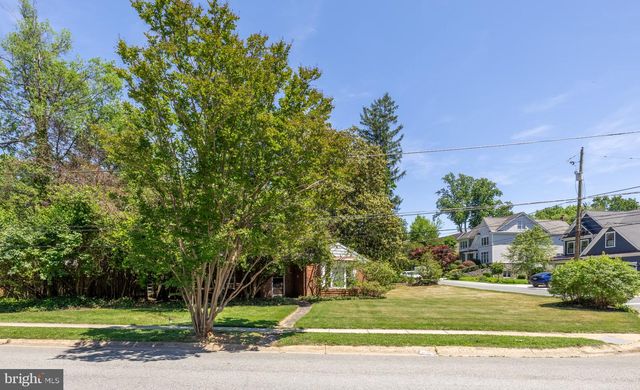 9201 BURLEY DR, Bethesda, MD 20817