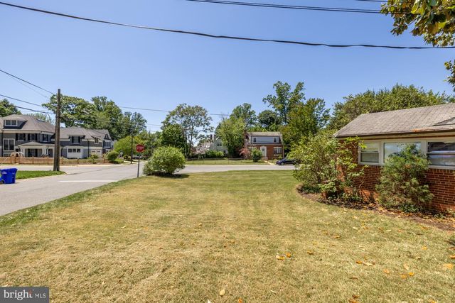 9201 BURLEY DR, Bethesda, MD 20817