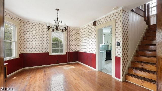 215 Fairfield Ave, Middlesex Boro, NJ 08846
