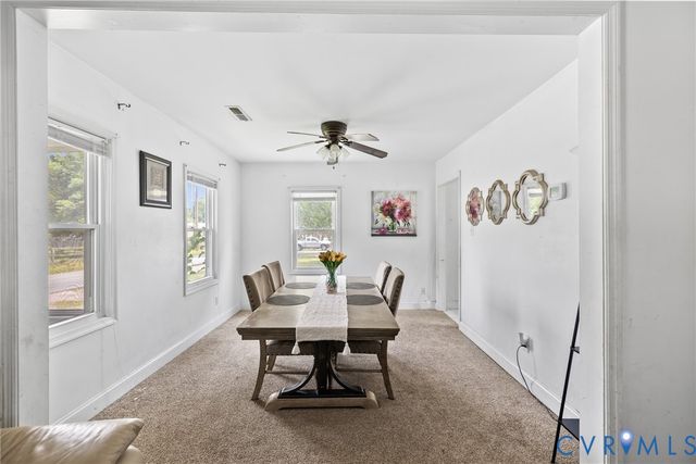 7 W Berry St, Sandston, VA 23150