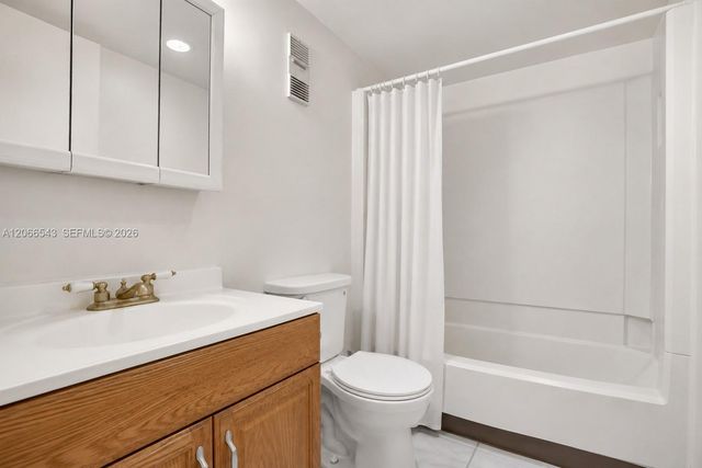 4241 NW 19th Street 172, Lauderhill, FL 33313