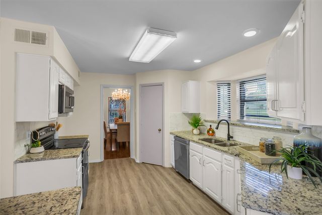733 Wedgegate Drive, Plano, TX 75023