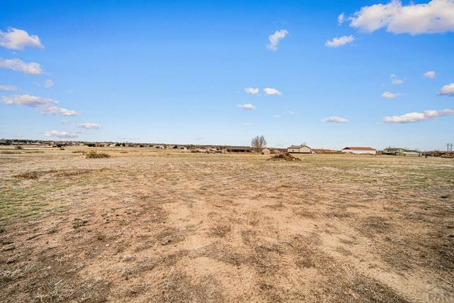 962 S Cienaga Dr, Pueblo West, CO 81007