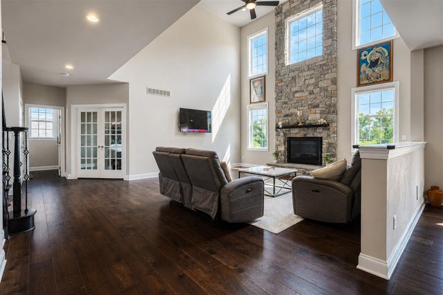 50443 Silverton Drive, Canton, MI 48187