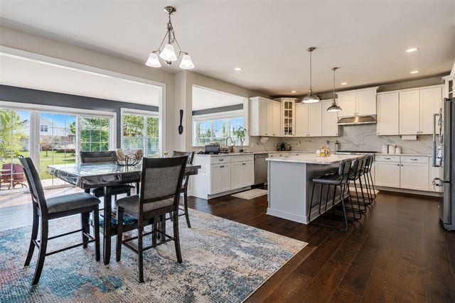 50443 Silverton Drive, Canton, MI 48187