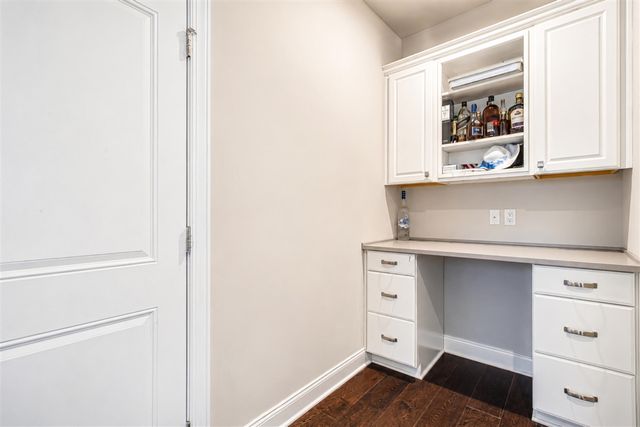 50443 Silverton Drive, Canton, MI 48187