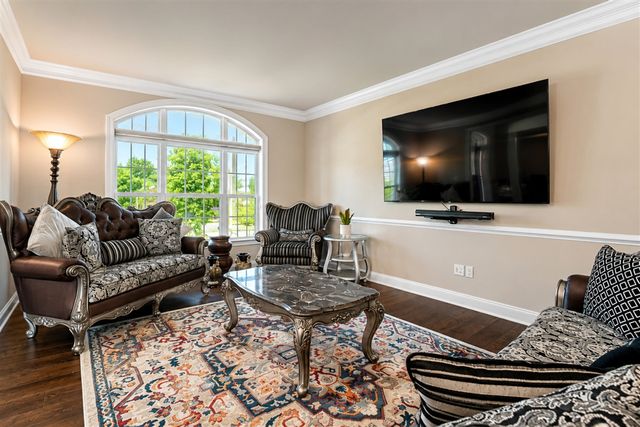 50443 Silverton Drive, Canton, MI 48187