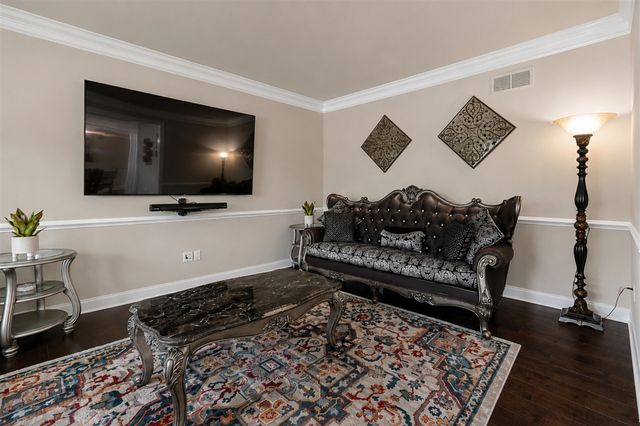 50443 Silverton Drive, Canton, MI 48187