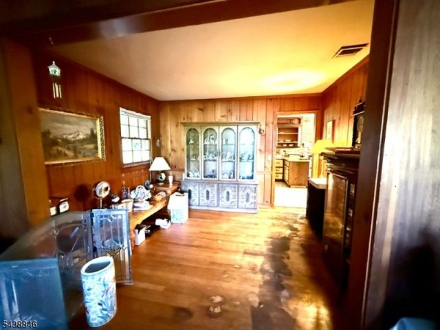 71 Glasgow Ter, Mahwah Twp., NJ 07430