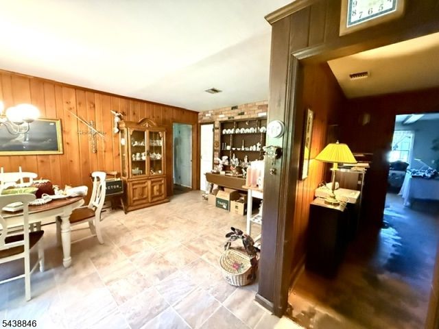 71 Glasgow Ter, Mahwah Twp., NJ 07430