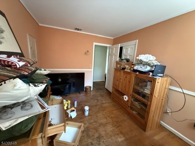 71 Glasgow Ter, Mahwah Twp., NJ 07430