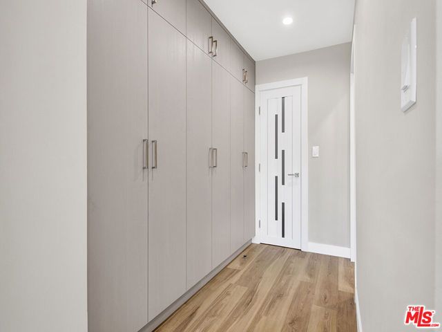 1325 Valley View Road 201, Glendale, CA 91202