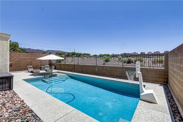 2835 Strathallan Avenue, Henderson, NV 89044